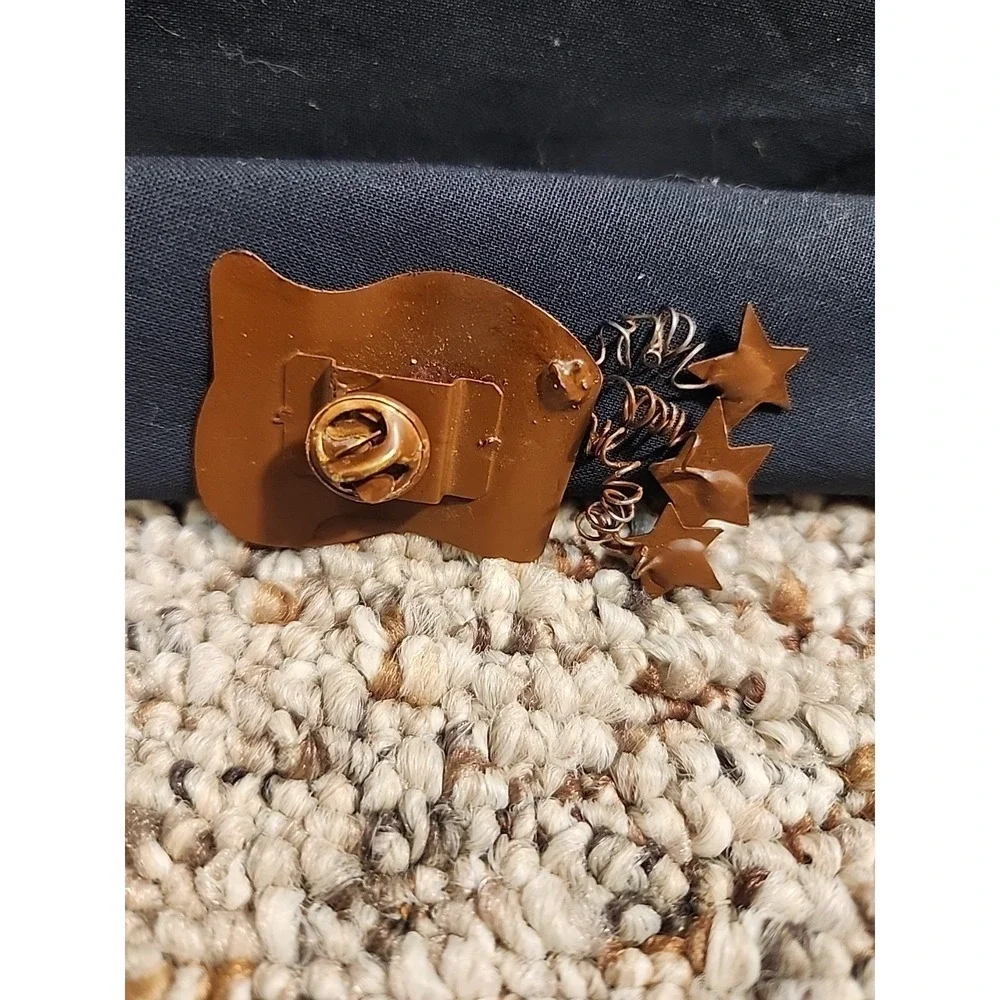Rustic American Flag Pin Metal